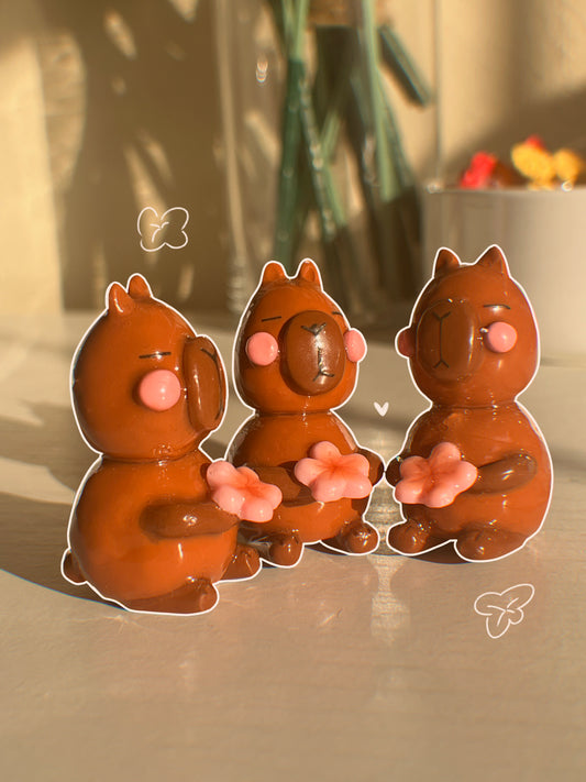 Cherry-Bara Desk friend