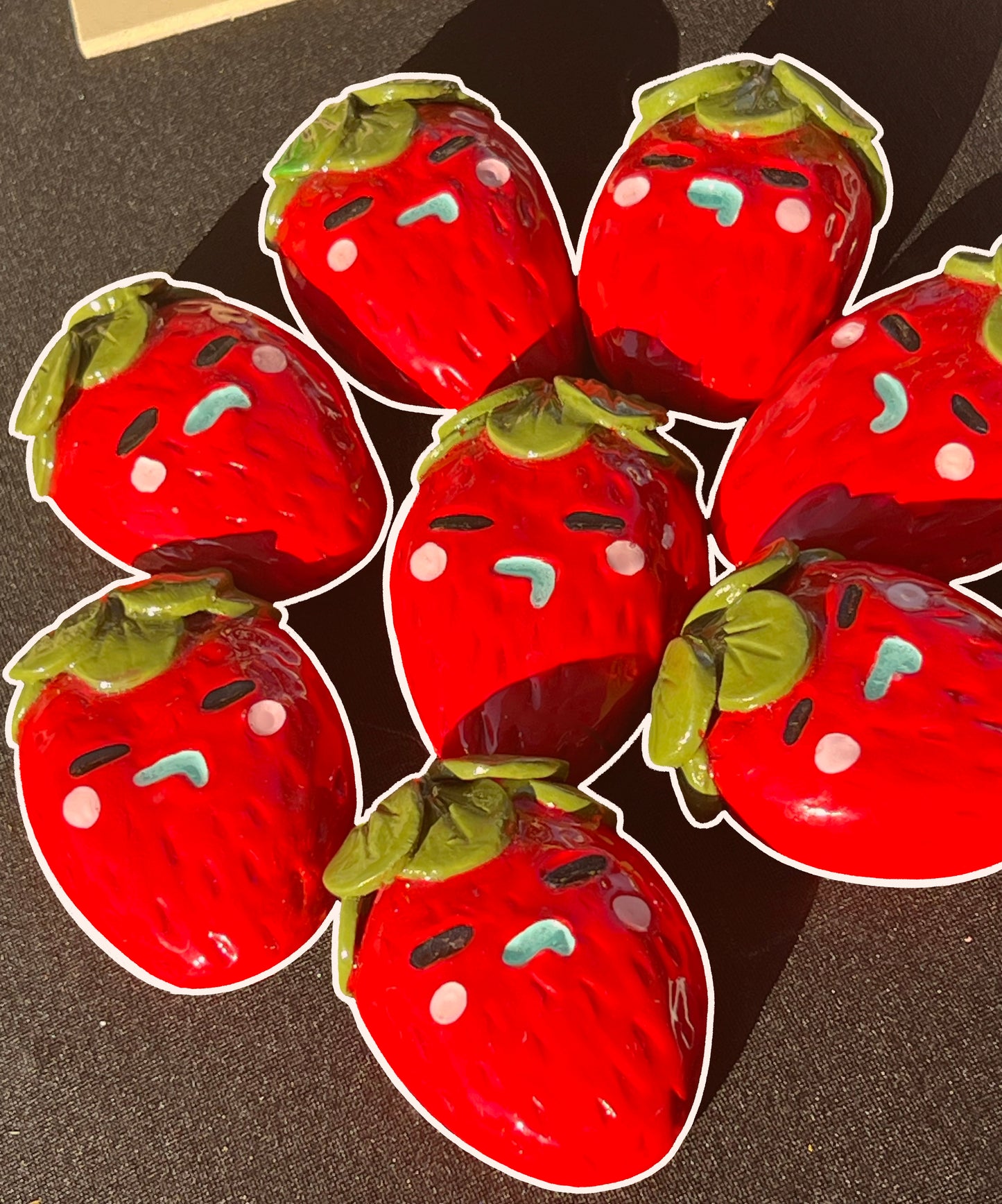 Lazy Berry Desk Friend